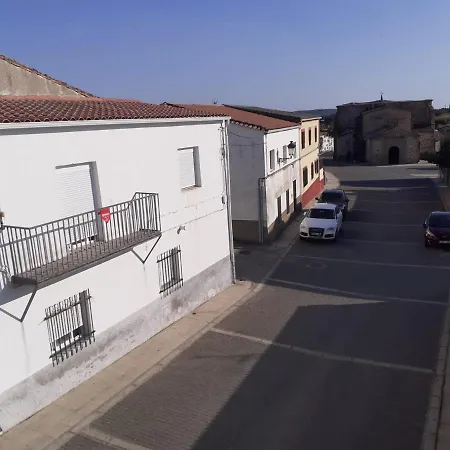 Hotel Extrelucia Calzadilla